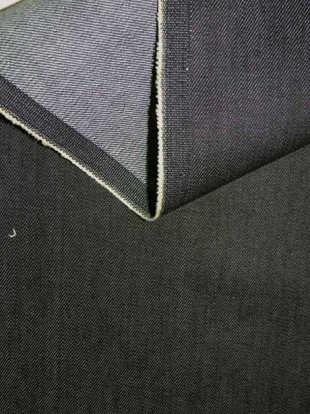 Denim Mezzanotte-Schwarzblau Jeansstoff Stretch aus Italien