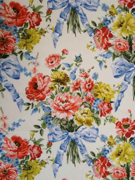 Liberty Fabrics & Bridgerton Bow Bouquet Rot-BlauTana Lawn® Cotton