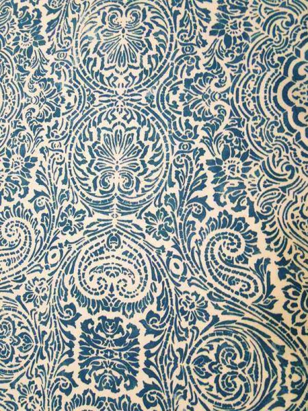 Baumwolltwill Stretch -Ornamento Blu- Italienischer Designerprint