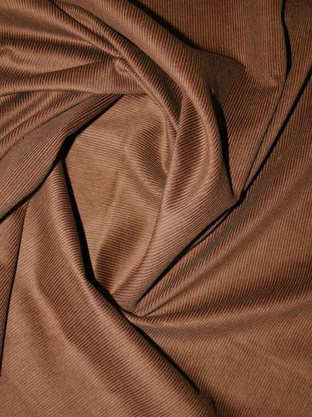 Italienischer Designer-Feincord „Nougat“ – Braun Baumwollcord