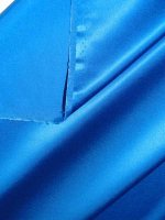 Seidenstretch-Satin Azurblau querelastischer Seidensatin...